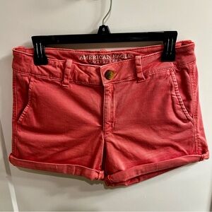**SOLD** American Eagle Women’s Super Stretch Short Size 8